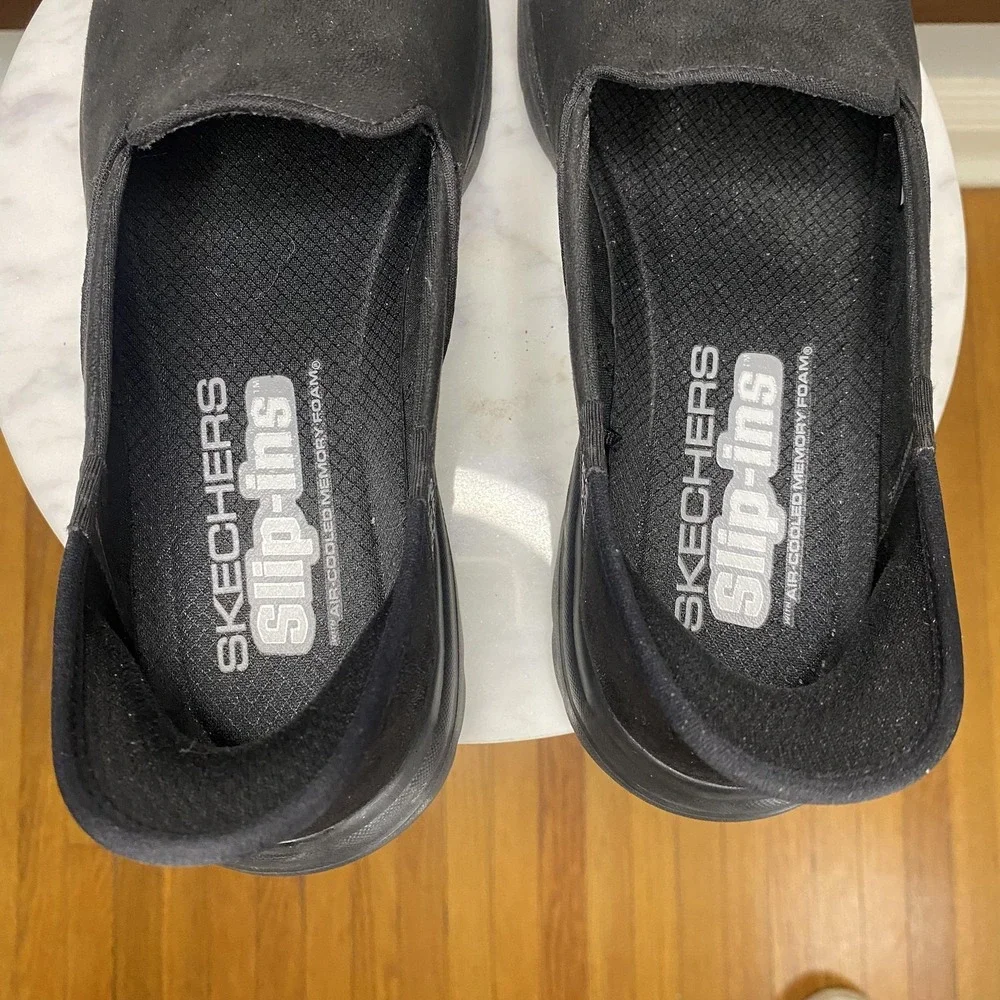 Skechers Slip-ins Shoes Womens Size 7 Black Slip On Walking Sneakers SN 136654